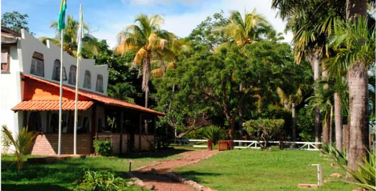 Read more about the article Rock View Lodge