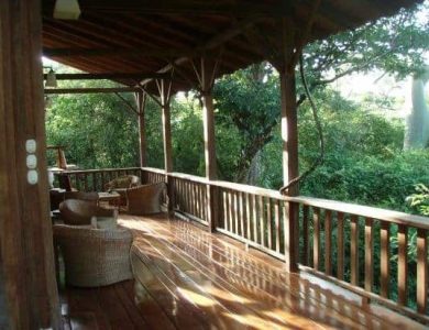 Urraca - balcony-area