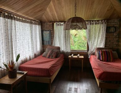 La Minga inside-another-room